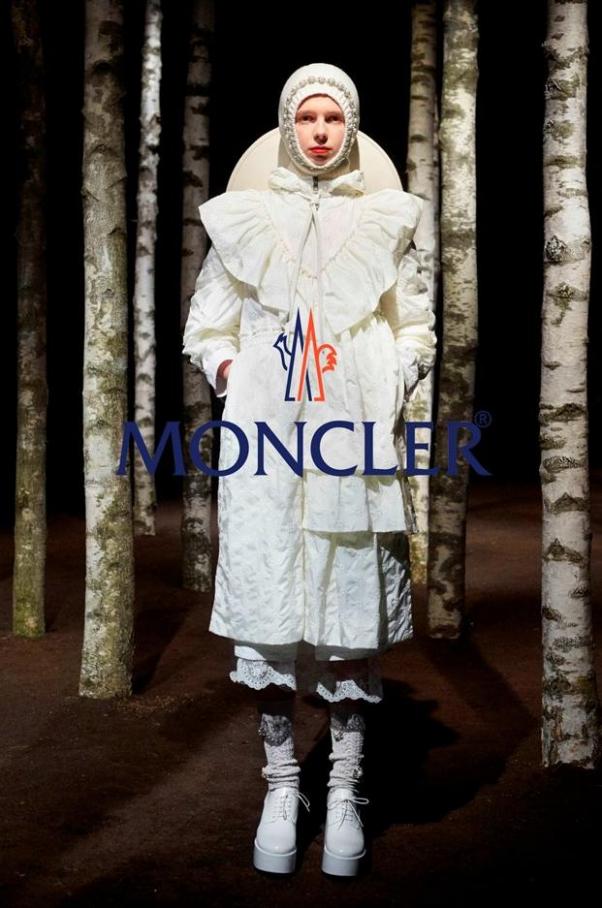 Collection Automne/Hiver 2019-20 Moncler - 4 Simone Rocha . Moncler (2019-10-22-2019-10-22)
