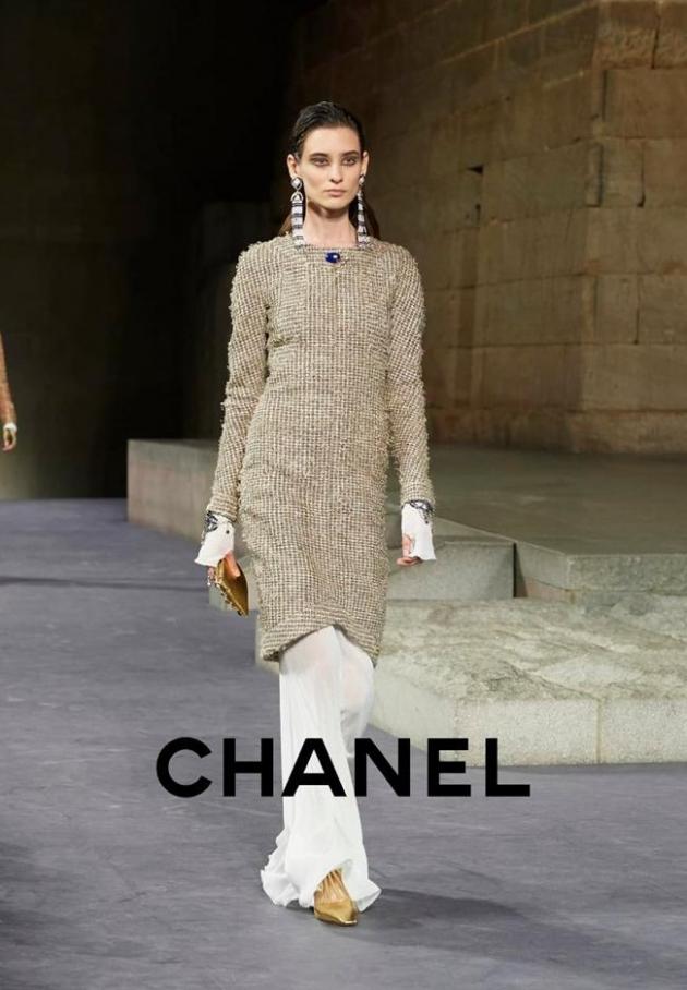 Robes Collection  . Chanel (2019-11-11-2019-11-11)