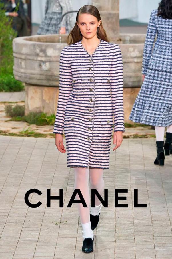 Haute Couture Printemps/Été 2020 . Chanel (2020-07-18-2020-07-18)