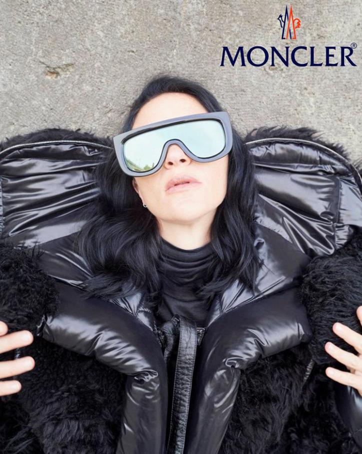 Tendances Mode . Moncler (2020-12-07-2020-12-07)