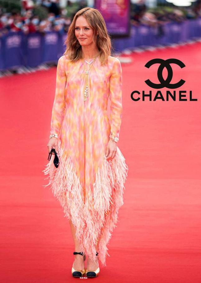Nouvelle Collection . Chanel (2020-12-24-2020-12-24)