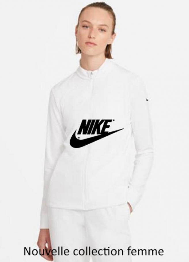 Nouvelle collection femme . Nike (2021-02-08-2021-02-08)