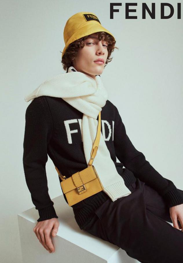 Collection Homme . Fendi (2021-03-15-2021-03-15)