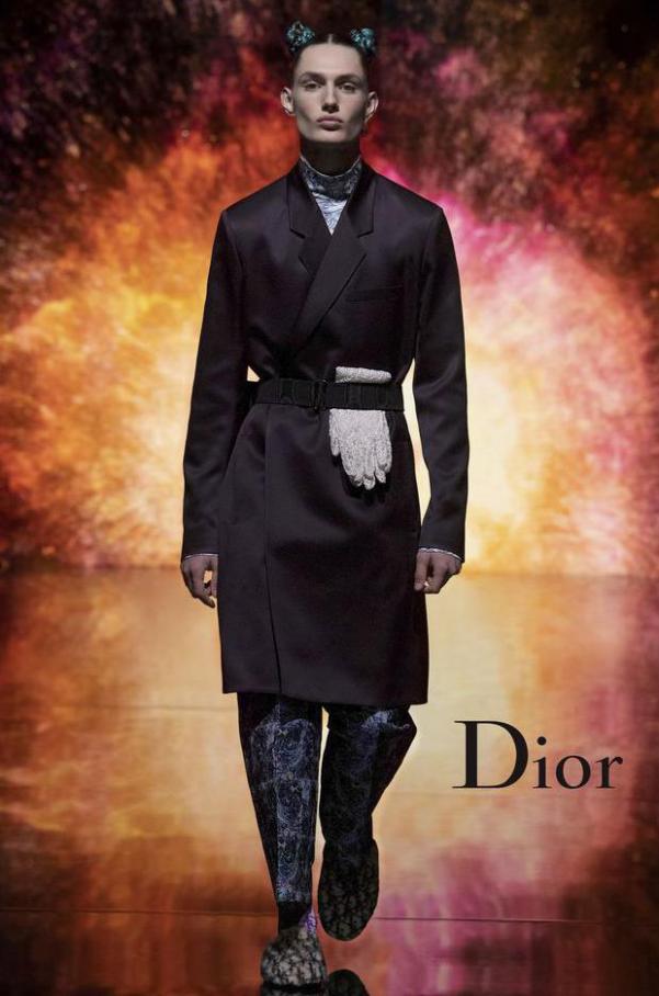 PRE-FALL 2021 MENSWEAR . Dior (2021-05-03-2021-05-03)