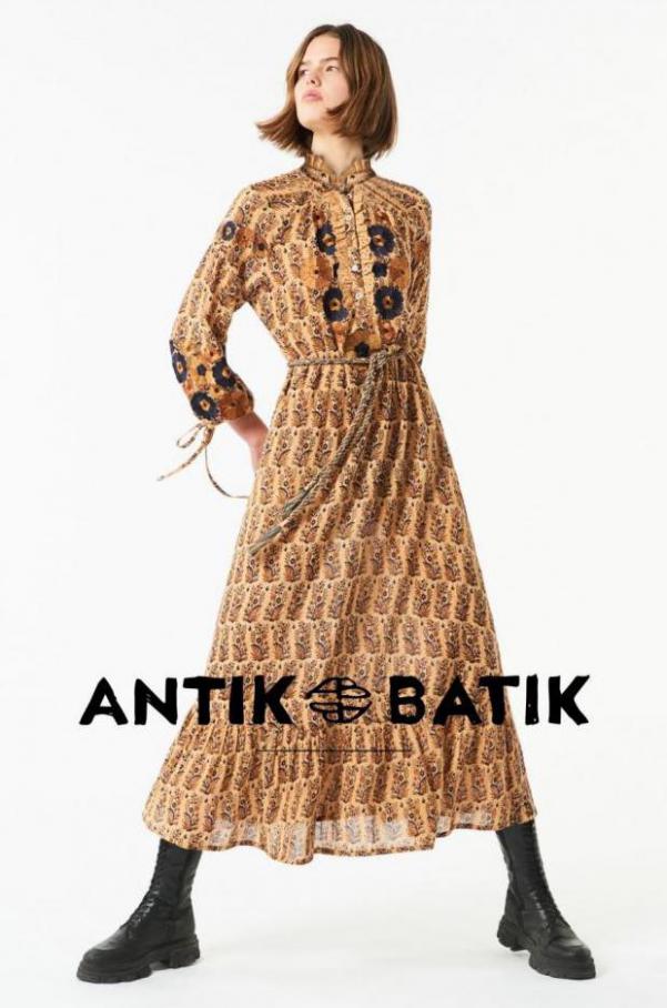 Lookbook. Antik Batik (2022-01-21-2022-01-21)