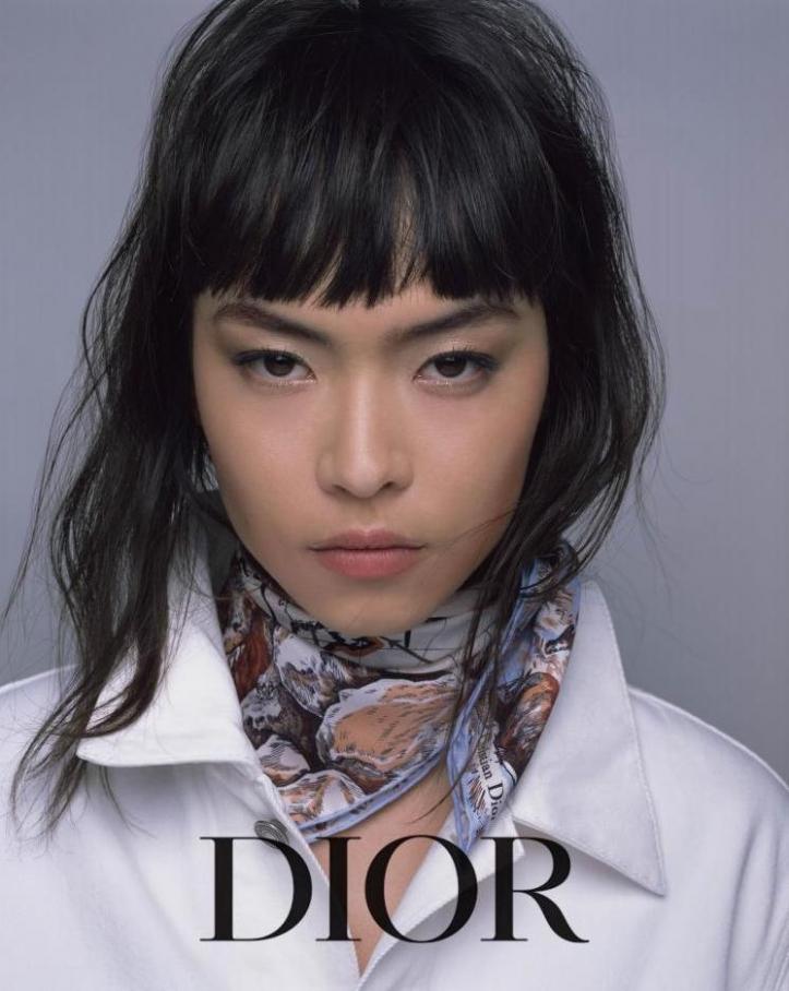 Lookbook. Dior (2022-02-05-2022-02-05)