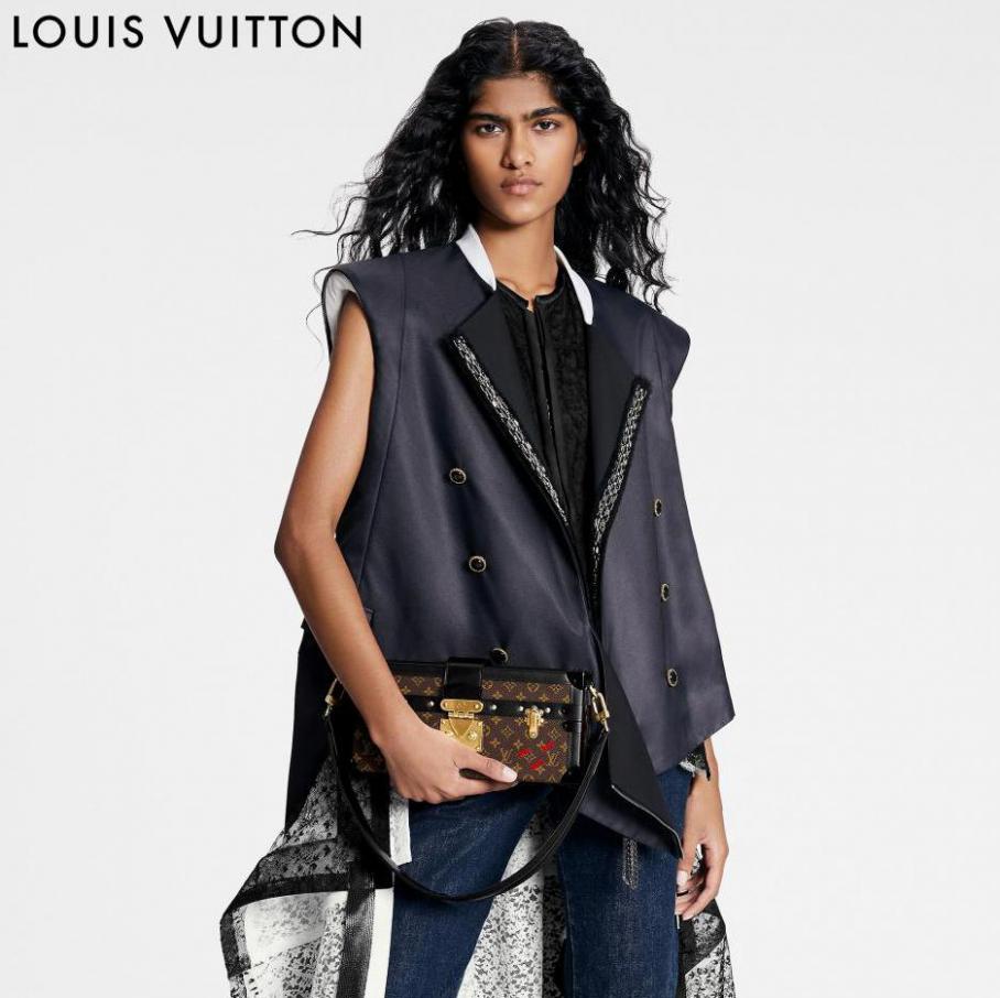 WOMEN’S SPRING-SUMMER 2022. Louis Vuitton (2022-04-27-2022-04-27)